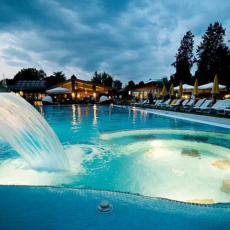 Terme Preistoriche & 蒙特格罗托泰梅