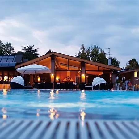 Hotel Terme Preistoriche & 4*
