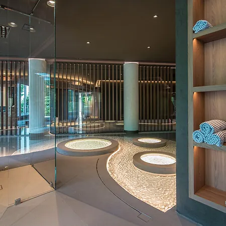 Hotel Terme Preistoriche & 4*