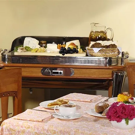 Ξενοδοχείο Terme Preistoriche & 4*