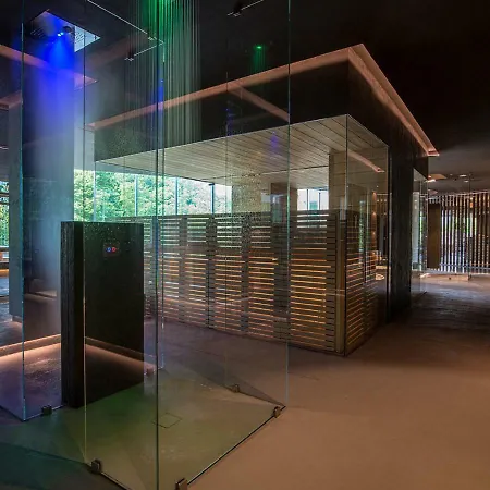 Terme Preistoriche & מלון