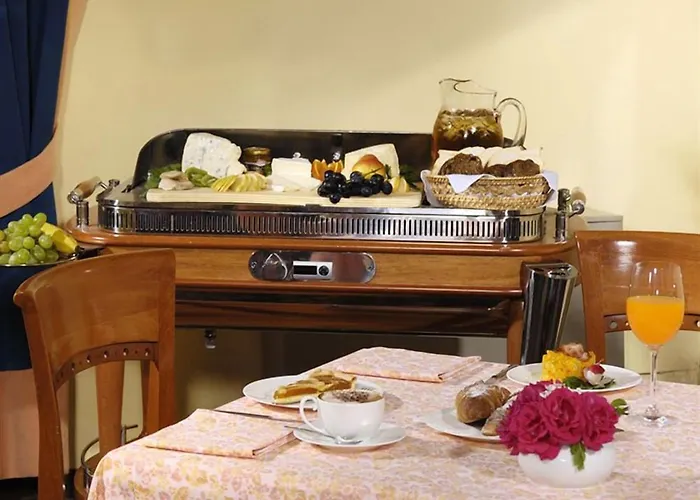 Terme Preistoriche & 호텔 4*
