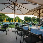 Terme Preistoriche & 4*