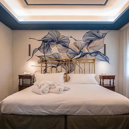 Terme Preistoriche & 몬테그로또테르메