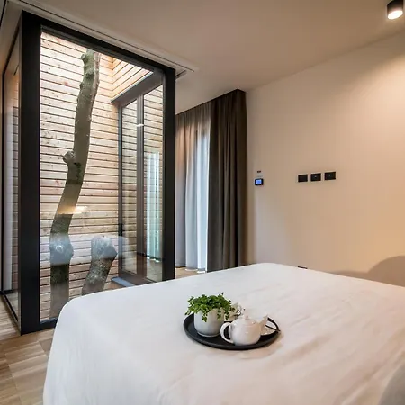 Terme Preistoriche & 몬테그로또테르메