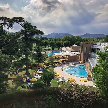 Terme Preistoriche &