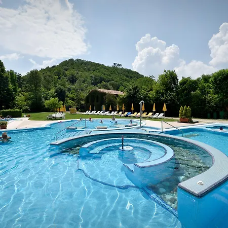Terme Preistoriche & 4* מונטגרוטו טרמה