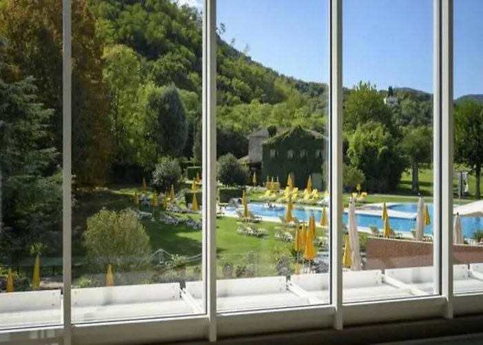 Terme Preistoriche & 4*